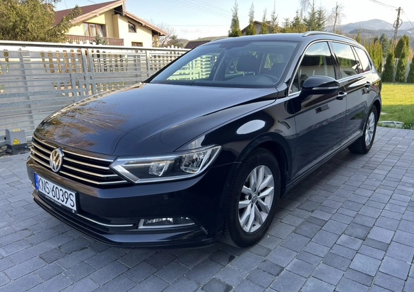 Volkswagen Passat cena 54900 przebieg: 183500, rok produkcji 2017 z Sompolno małe 37